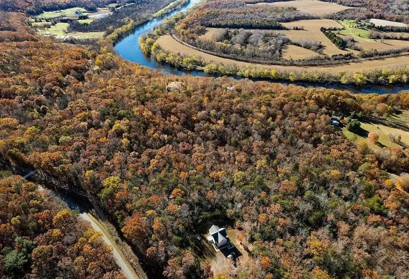 Yogis Paradise W/ Deck ~ 1 Mi To Yogaville!