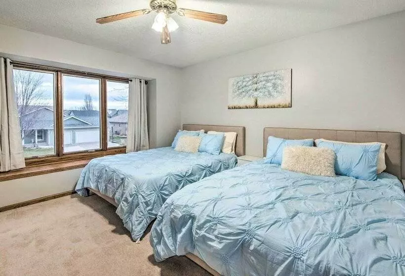 Altoona Home 11 Mi To Downtown Des Moines