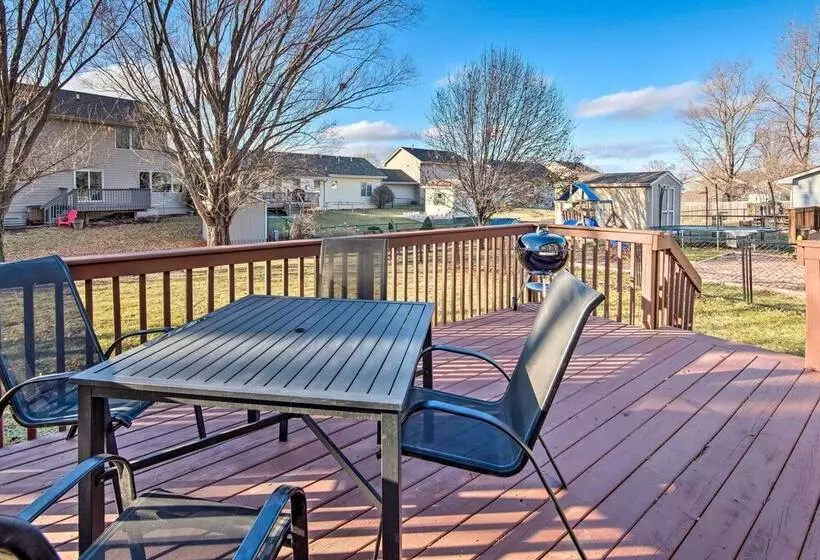 Altoona Home 11 Mi To Downtown Des Moines