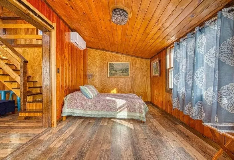 Catskills Cottage W/ Deck, 7 Mi To Hunter Mtn