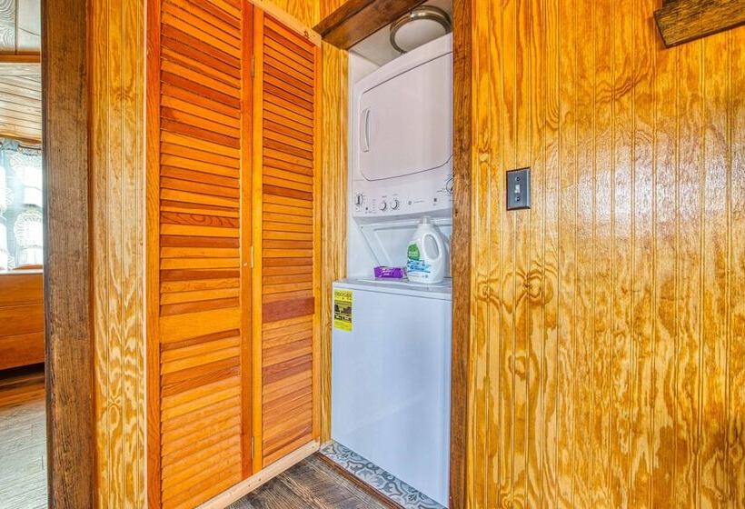 Catskills Cottage W/ Deck, 7 Mi To Hunter Mtn