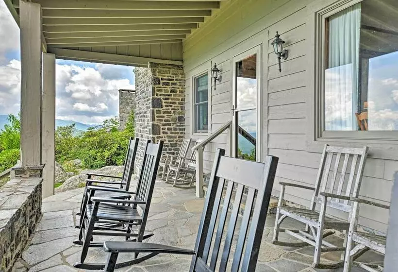 Charming Historic Family Home W/ Mountain Views!
