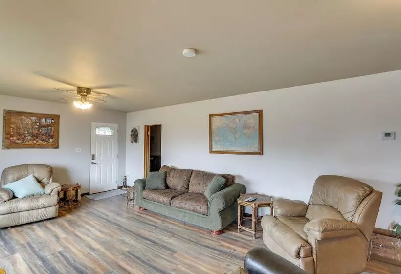 Classic Mountain Home, Half Mi To Main Street