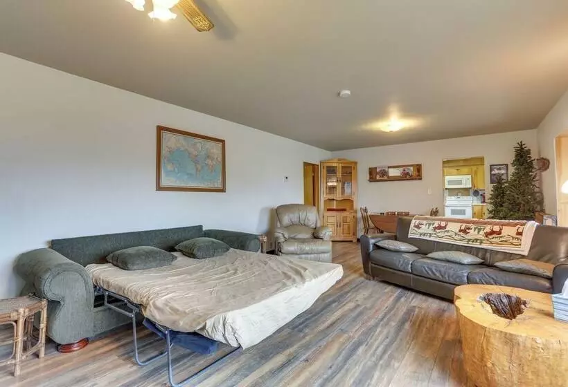 Classic Mountain Home, Half Mi To Main Street