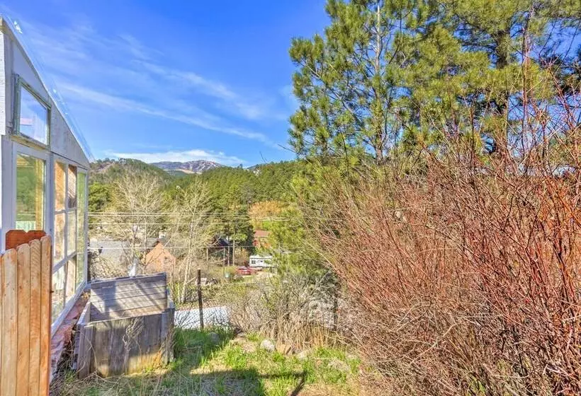 Classic Mountain Home, Half Mi To Main Street