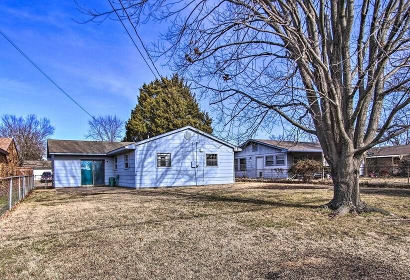 Dog Friendly Bartlesville Retreat W/ Yard!
