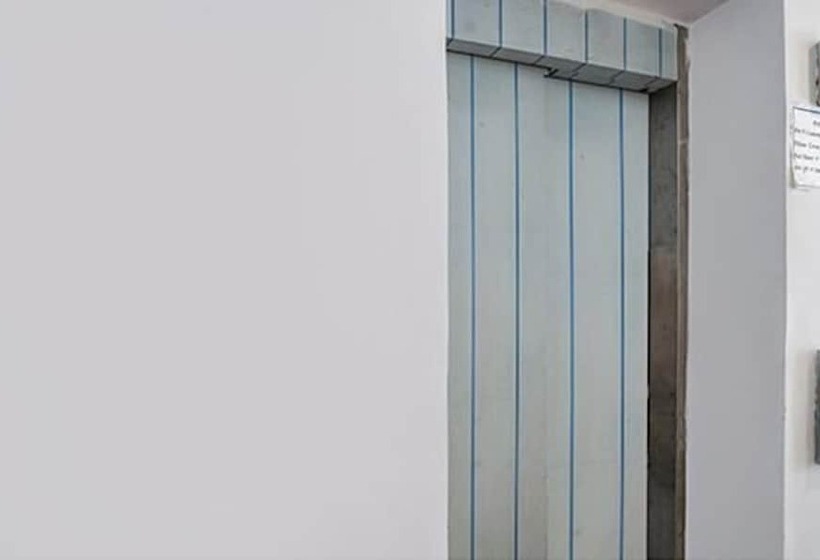 Fabhotel Santosh Palace