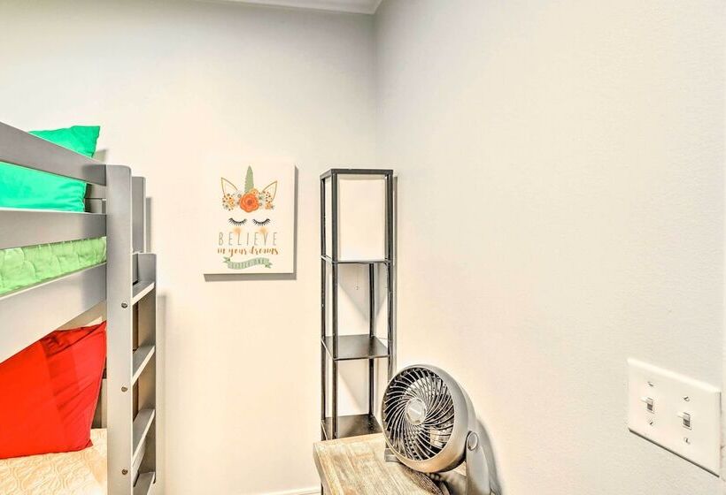 Family Friendly Lakeview Home W/ Private Yard