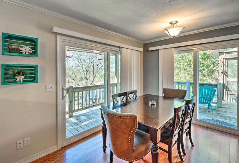 Family Friendly Lakeview Home W/ Private Yard