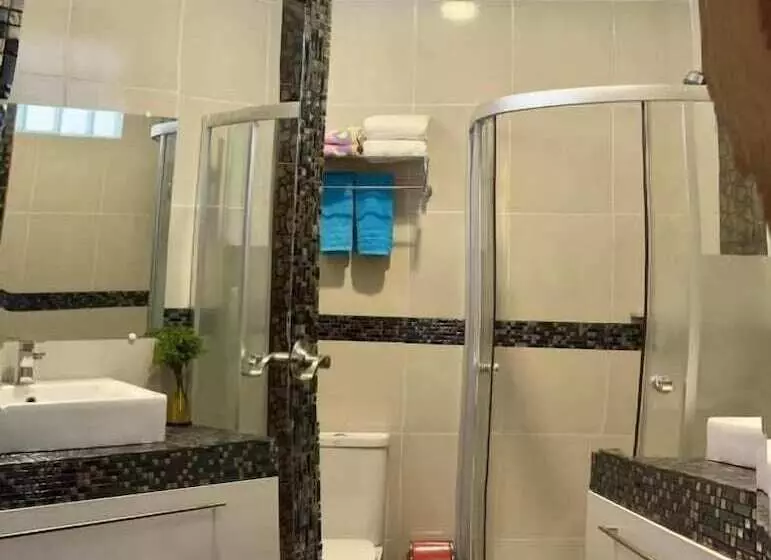 Foxy S Beach Resort
