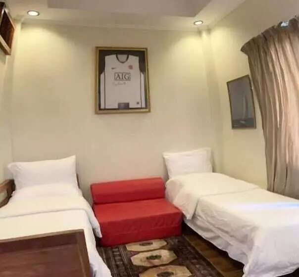 Foxy S Beach Resort