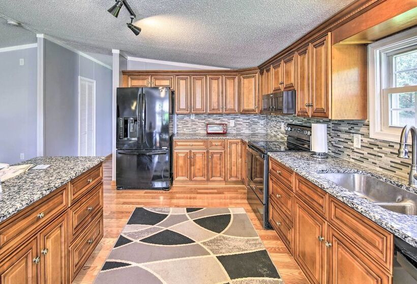 Hiwassee Home W/ Mtn + Sunset Views   Dog Ok!