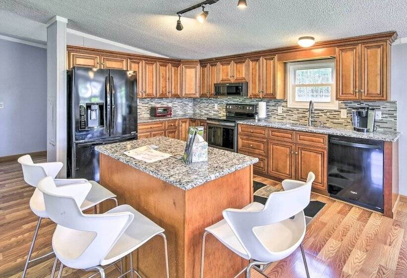 Hiwassee Home W/ Mtn + Sunset Views   Dog Ok!