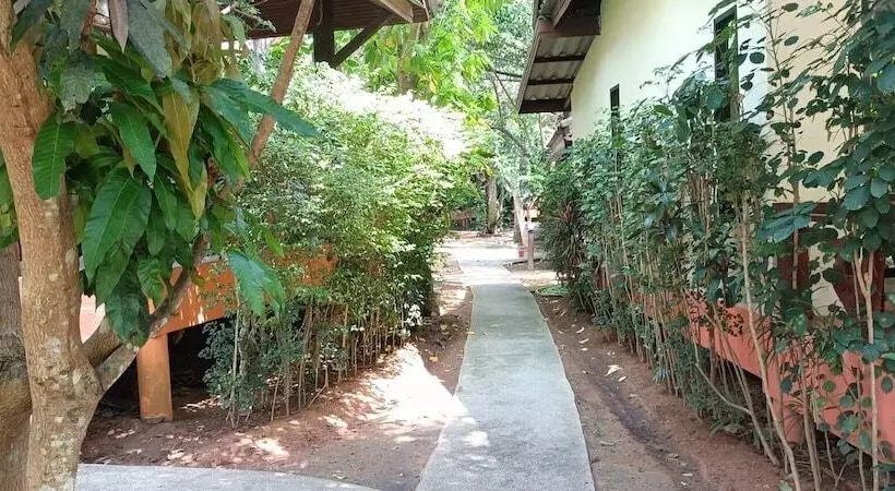 Hotelli Baan Suan Villas Resort