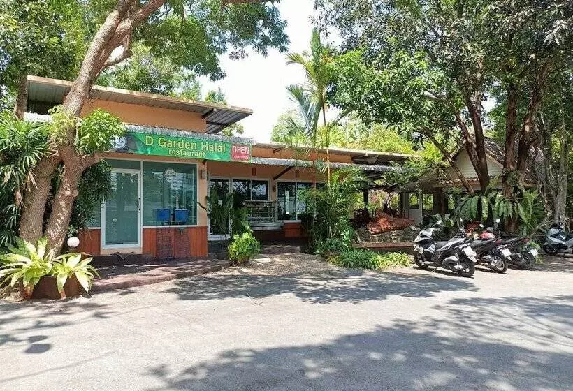 Hotelli Baan Suan Villas Resort