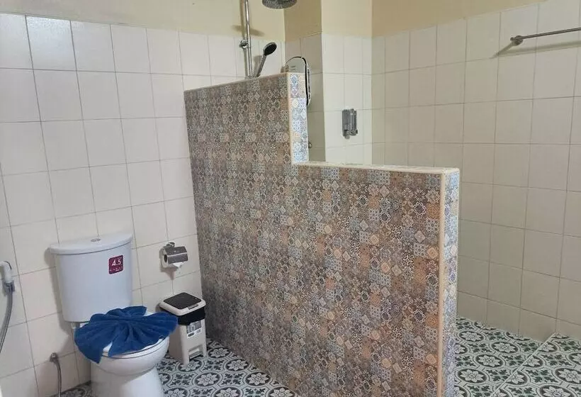 Hotelli Baan Suan Villas Resort