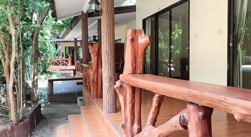 ホテル Baan Suan Villas Resort