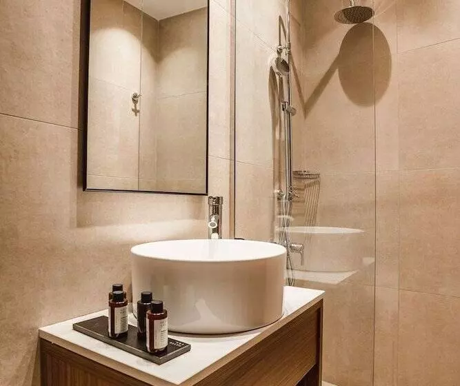 ホテル Elivia Boutique Suites