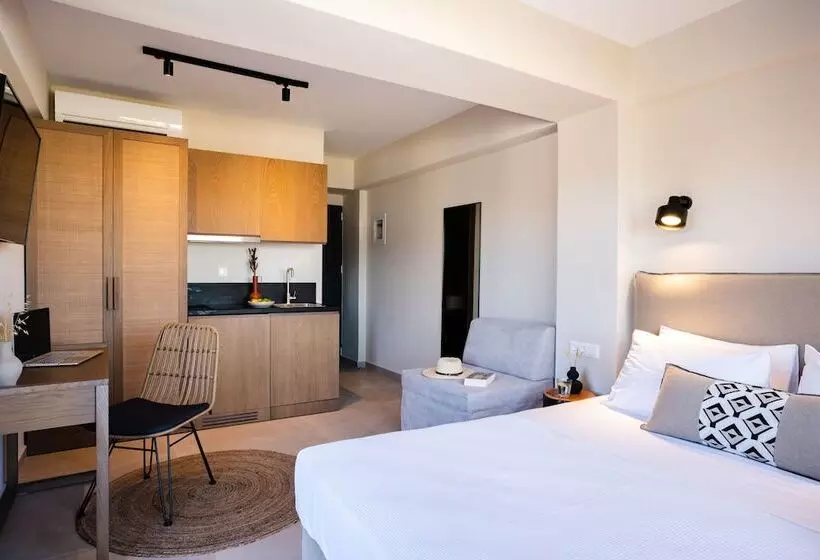 ホテル Elivia Boutique Suites