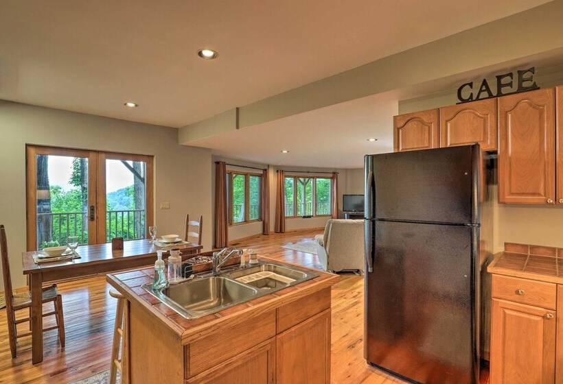 Black Mountain Gem W/ Inviting Deck & Scenic Views