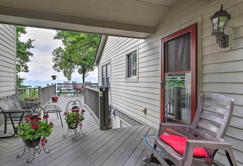 Black Mountain Gem W/ Inviting Deck & Scenic Views