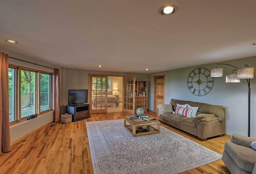Black Mountain Gem W/ Inviting Deck & Scenic Views