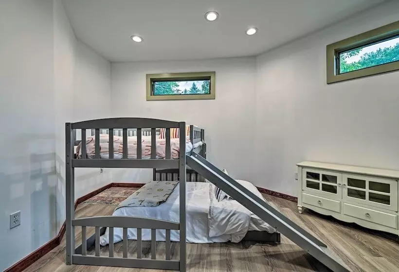 Lakefront Oneonta Estate W/ Fire Pit + Deck!