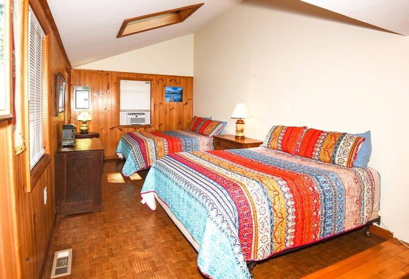 Life On The Lake With Private Dock & Fire Pit!