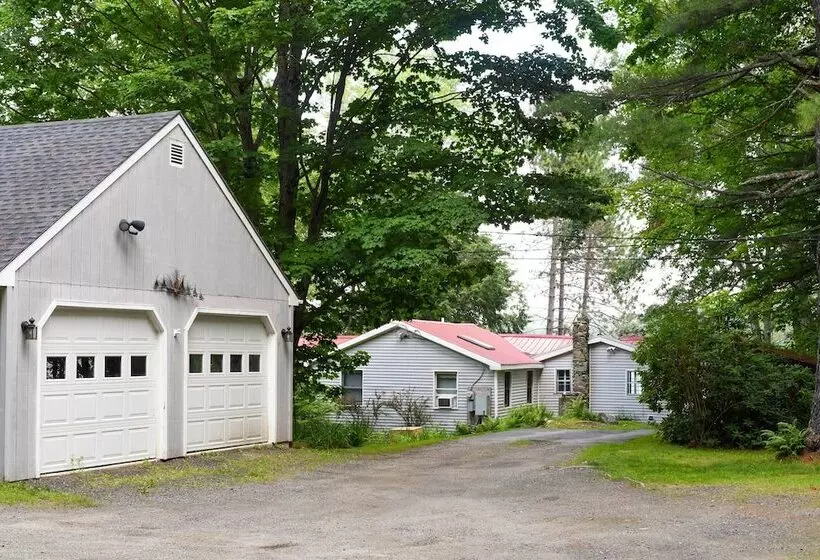 Life On The Lake With Private Dock & Fire Pit!