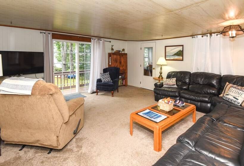 Life On The Lake With Private Dock & Fire Pit!