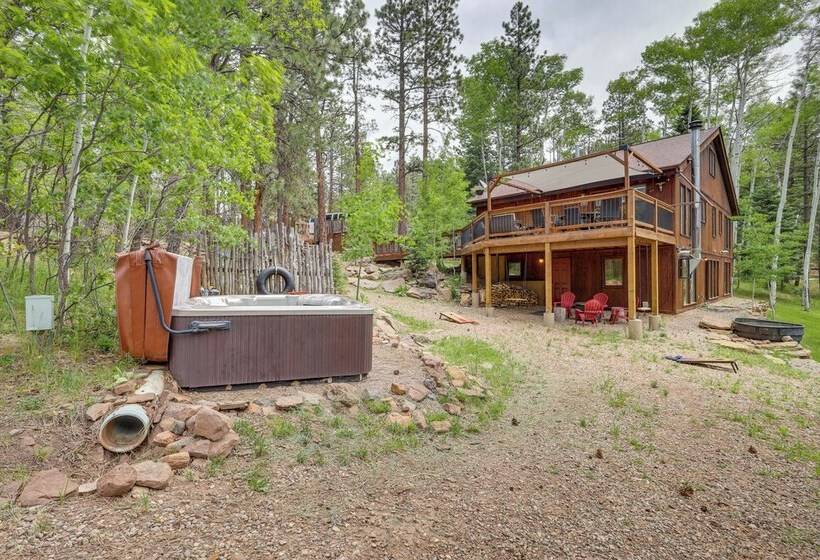 Grand Home W/ Hot Tub: 5 Mi To Angel Fire Resort!