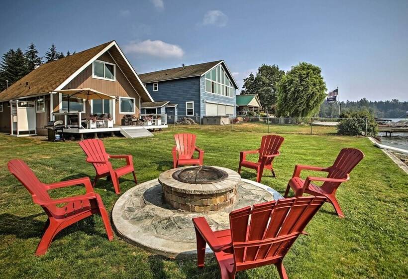 Modern Lake Lawrence Retreat W/ A Deck & Dock!