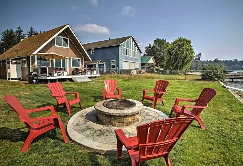 Modern Lake Lawrence Retreat W/ A Deck & Dock!