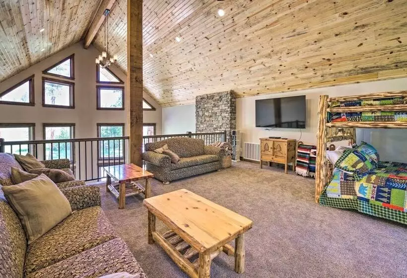 Newly Renovated Garden Valley Cabin W/hot Tub