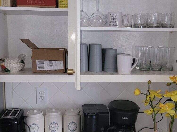 Пансион The Maxwell Place