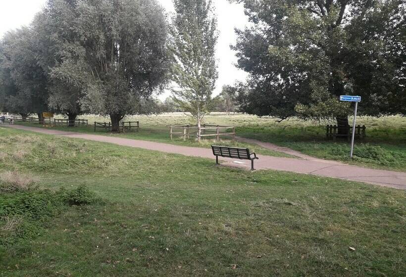 Residenza Captivating 1 Bed House In Cambridge