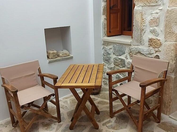 דירת נופש Minoa 1890a Charming Guesthouse In Crete
