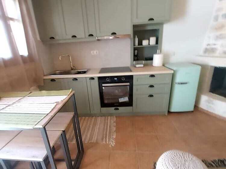 דירת נופש Minoa 1890a Charming Guesthouse In Crete