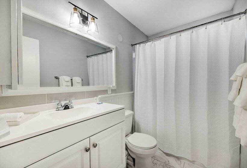 Richmond Home W/ Fire Pit   12 Mi To Downtown