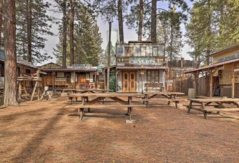 Rustic Western Home: Walk To Winchester Lake!