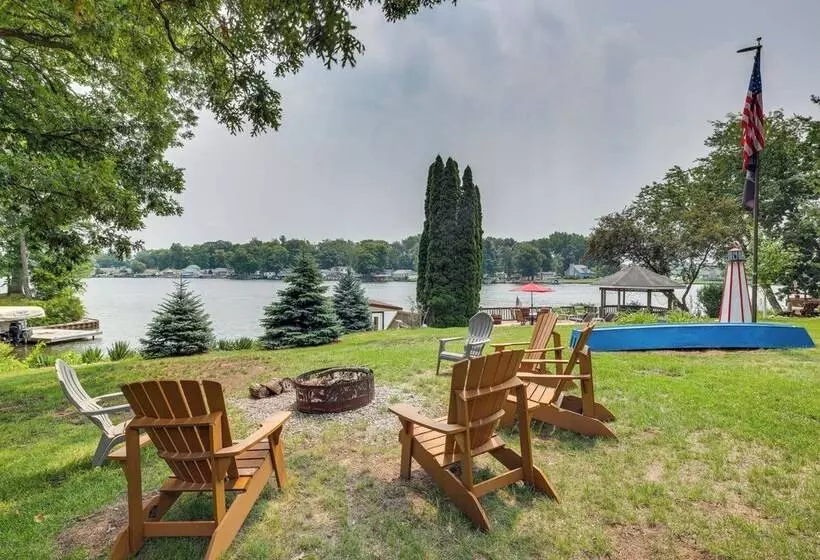 Waterfront Monticello Home W/ Fire Pit & Deck!