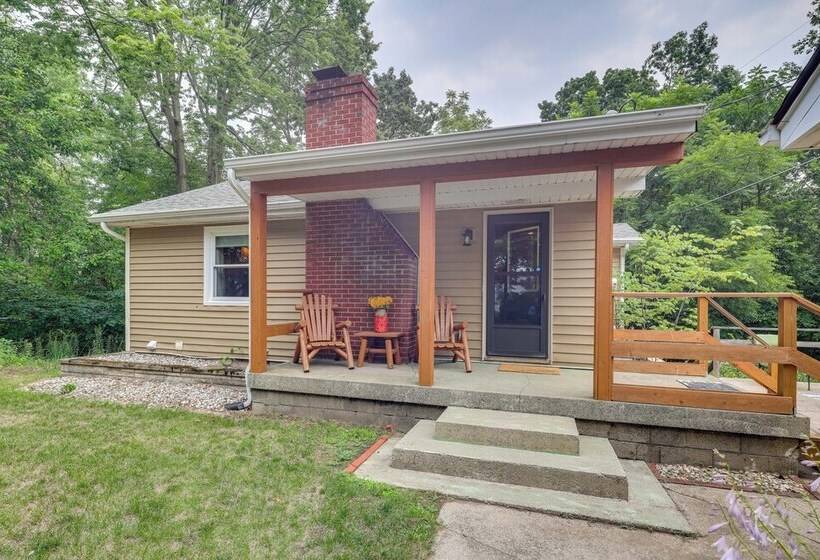 Waterfront Monticello Home W/ Fire Pit & Deck!