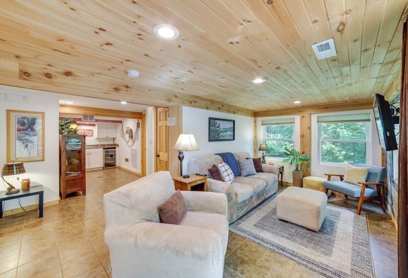 Waterfront Monticello Home W/ Fire Pit & Deck!