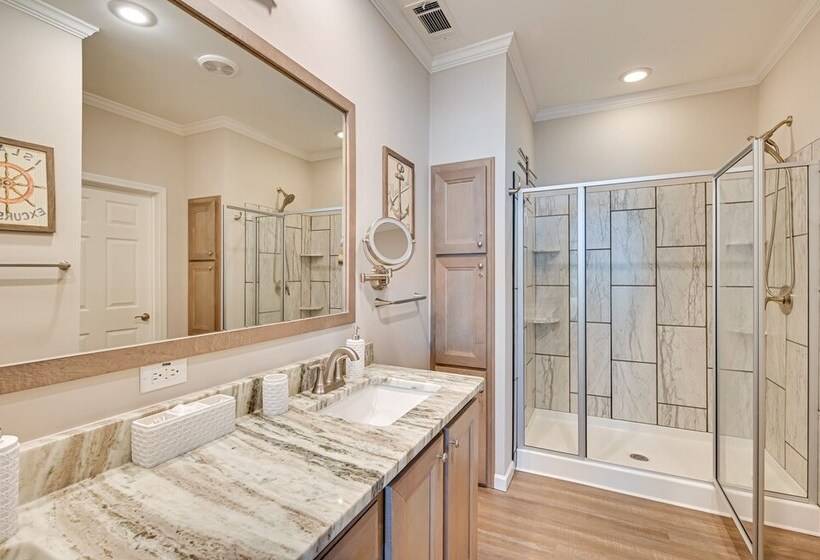 Resort Home ~ 1 Mi To Myrtle Beach Access!