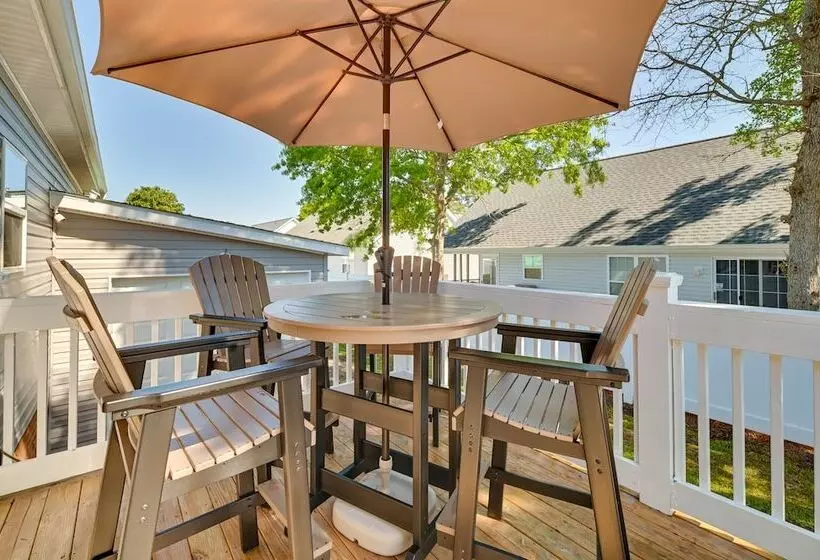 Resort Home ~ 1 Mi To Myrtle Beach Access!