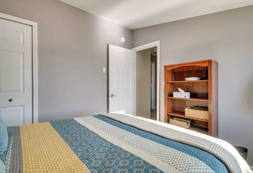 Michigan Island Lake House: Sunrise & Sunset Views