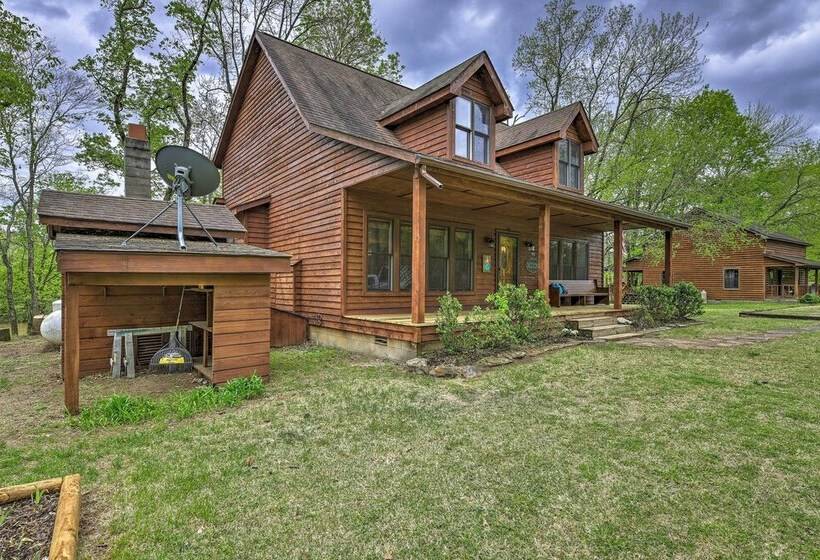 Updated Cabin On White River By Boat Landing!