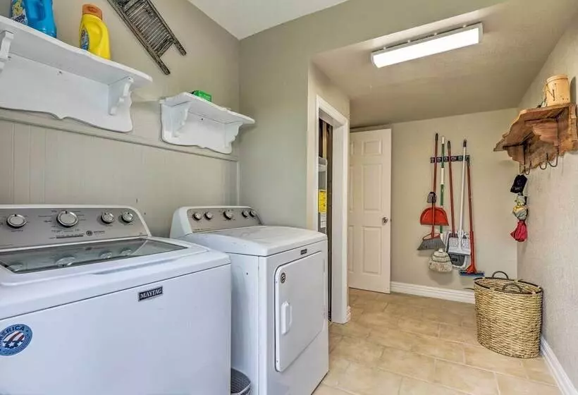 Updated Cabin On White River By Boat Landing!