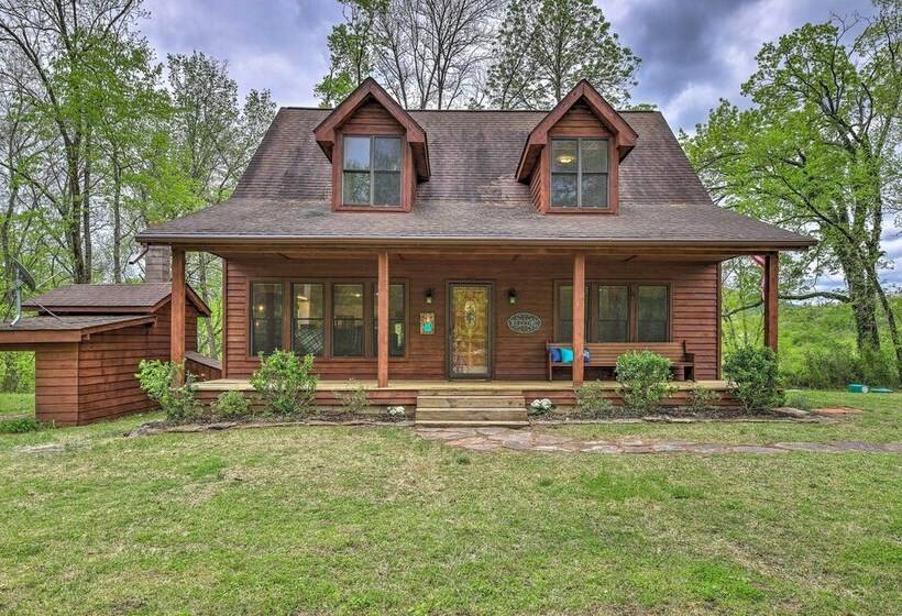 Updated Cabin On White River By Boat Landing!