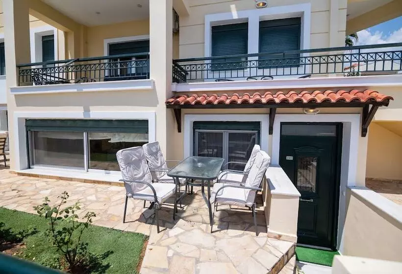 Votsalakia Hotel & Luxury Apartments